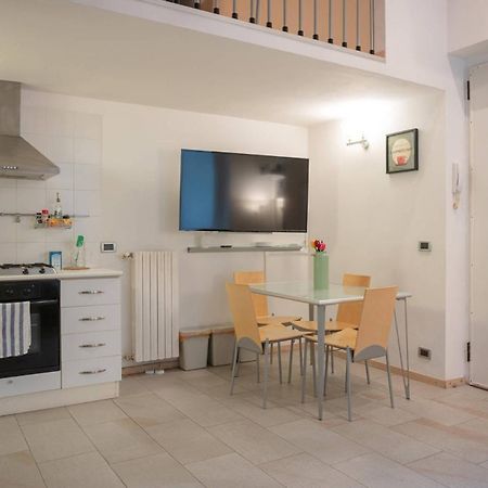 Casa Ludo - Milano Navigli Appartement Buitenkant foto